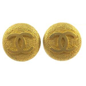 CHANEL Vintage CC 24K Gold Plated Clip-On 1" Round Medallion Logo Earrings w/Box